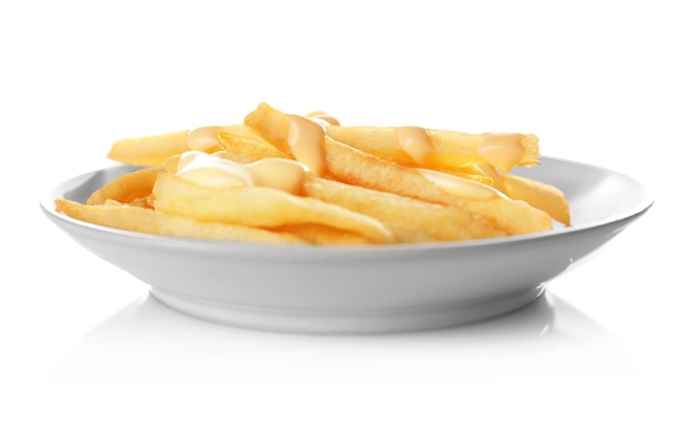 Foto prato com saborosas batatas fritas de queijo no fundo branco