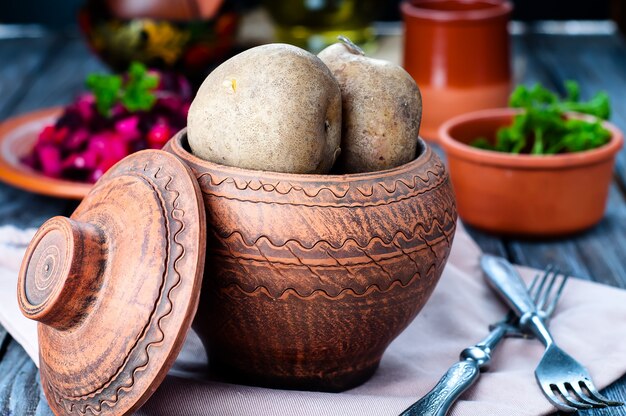 Foto prato nacional ucraniano é batatas assadas