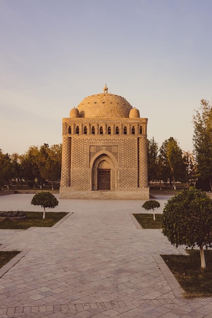 Prédio antigo do mausoléu Samanid em Bukhara