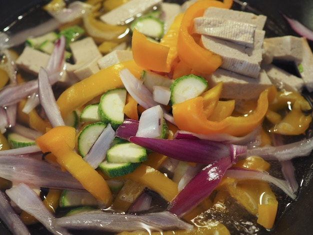 preparación de comida asiática