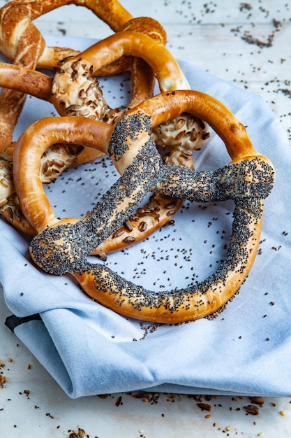 Pretzels macios caseiros preparados frescos