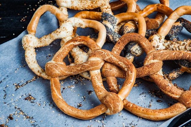 Pretzels suaves hechos en casa recién preparados