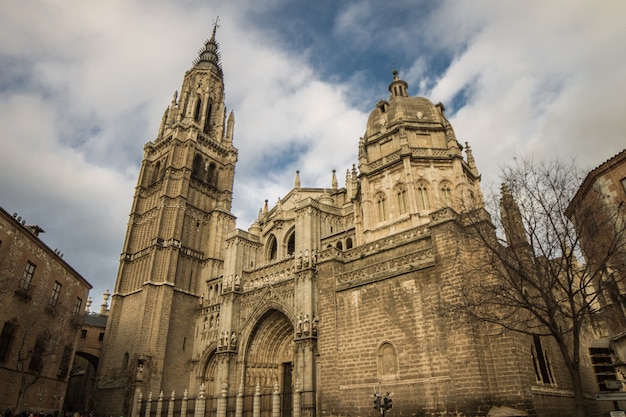 Foto el primado de la catedral de santa maria de toledo