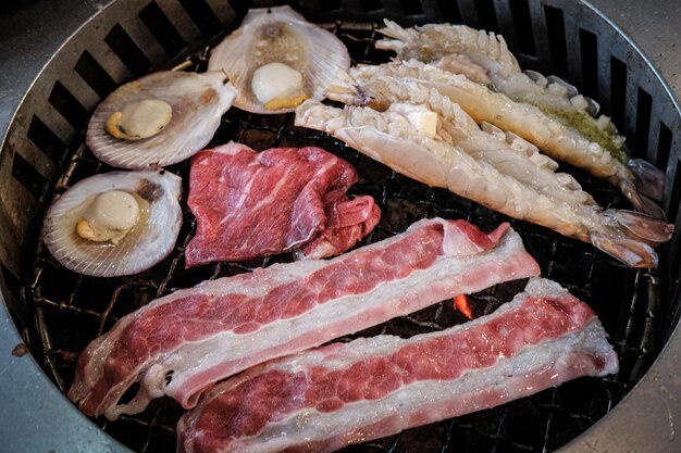 Foto primer plano de los alimentos en el plato