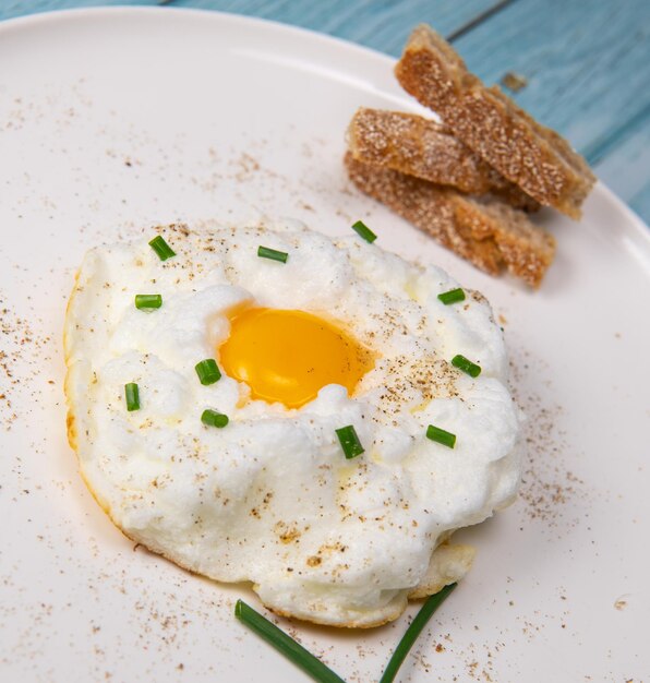 Foto primer plano de los alimentos en el plato