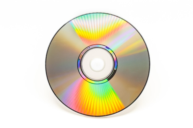 Primer plano del arco iris sobre un fondo blanco