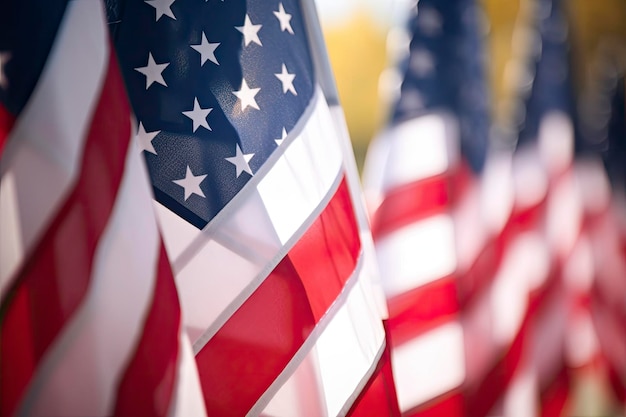 Primer plano de una bandera americana en una fila