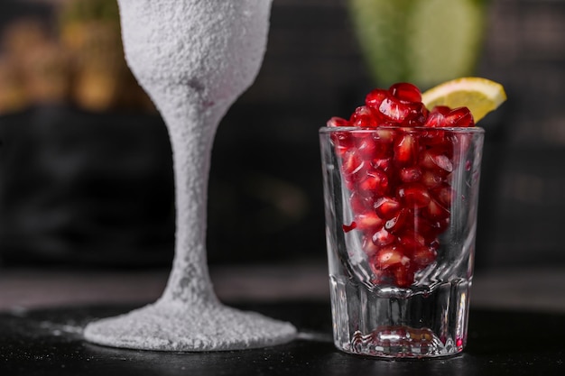 Foto primer plano de una bebida en un vaso