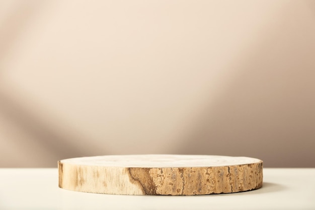 Primer plano de bloques de madera en la mesa