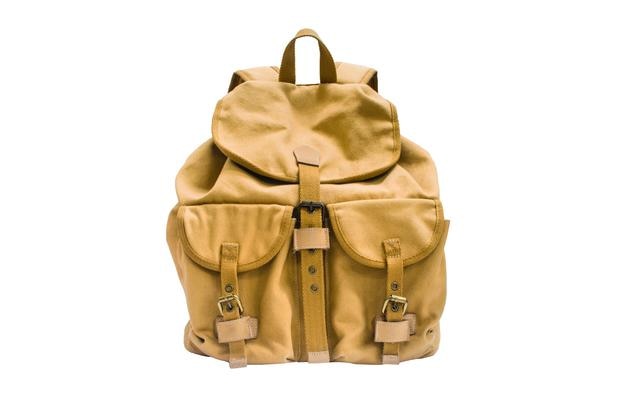 Primer plano de la bolsa contra un fondo blanco