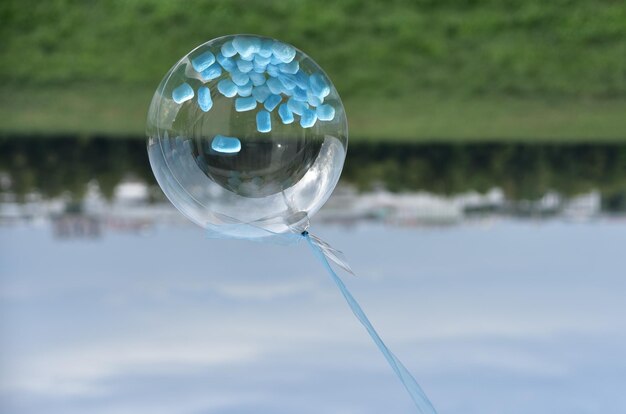 Primer plano de burbujas en el agua