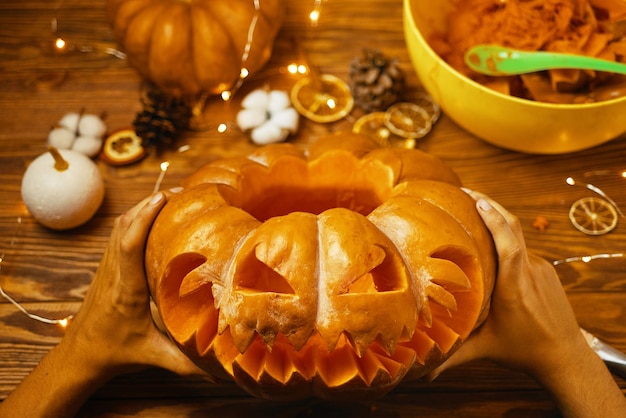 Foto primer plano de una calabaza en la mesa