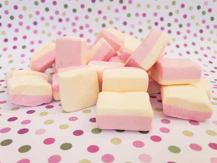 Foto primer plano de caramelos multicolores