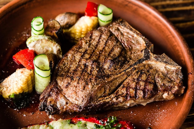 Primer plano de la comida en el cuenco