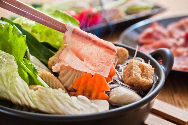 Foto primer plano de la comida en el cuenco