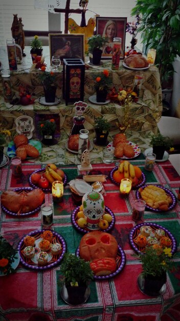 Foto primer plano de la comida en la mesa