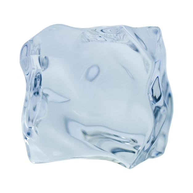Primer plano de un cubo de hielo contra un fondo blanco