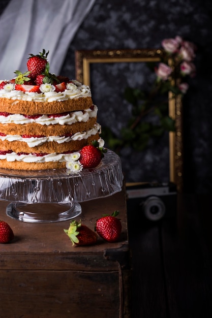 Primer plano de delicioso pastel casero