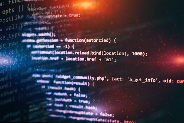 Primer plano de desarrollo de tecnologías de programación y codificación. Desarrollador que trabaja en códigos de sitios web en la oficina.
