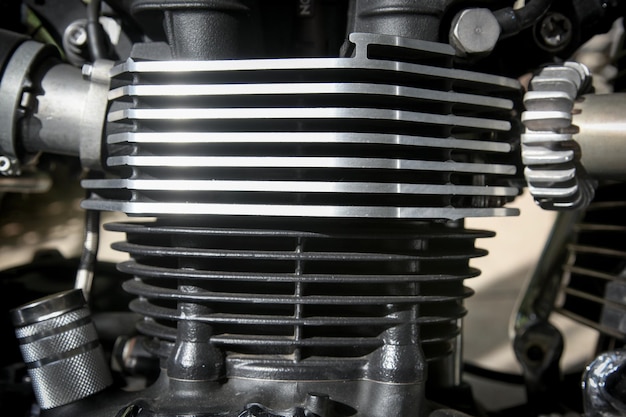Primer plano de los detalles de diseño del motor de motocicleta