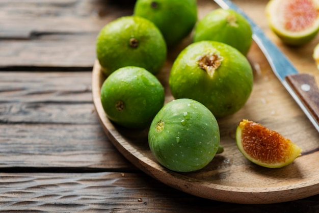 Foto primer plano de las frutas en la mesa