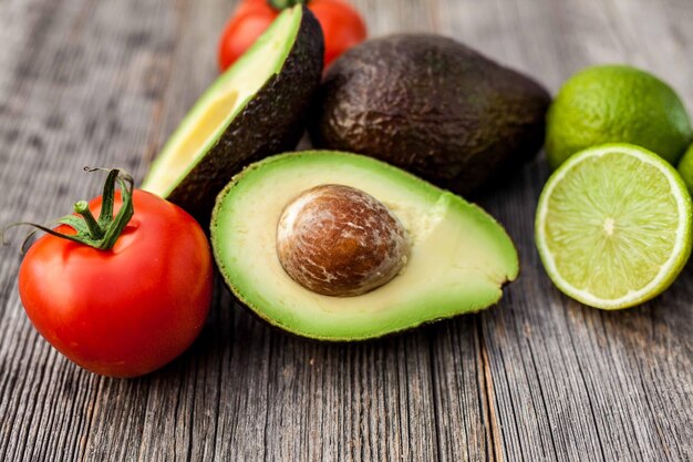 Foto primer plano de las frutas en la mesa