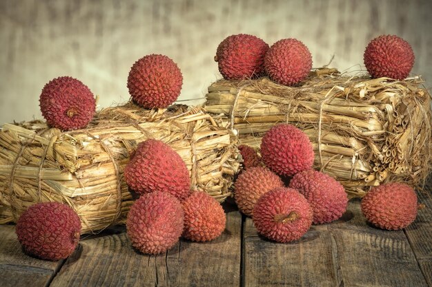 Foto primer plano de las frutas en la mesa