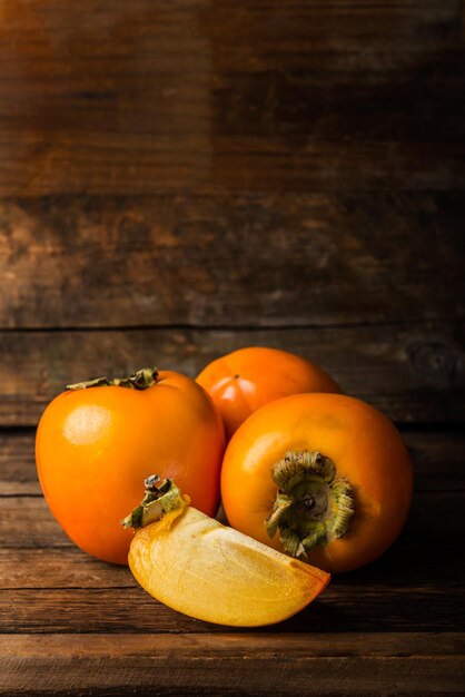 Foto primer plano de frutas de naranja en la mesa