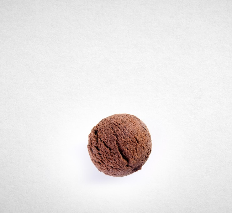 Foto primer plano de las galletas contra un fondo blanco