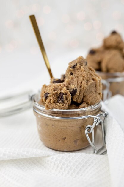 Foto primer plano de las galletas en la mesa