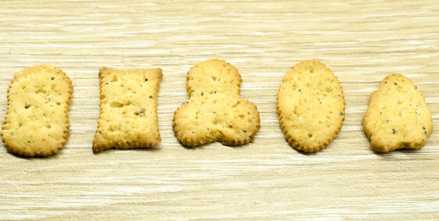 Foto primer plano de las galletas en la mesa