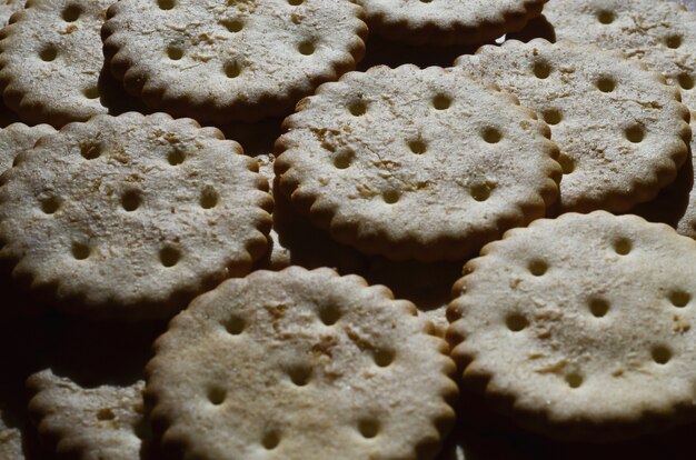 Primer plano de galletas saladas