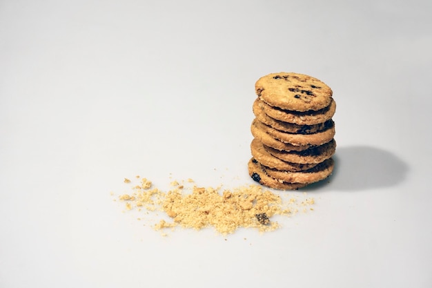 Foto primer plano de las galletas sobre un fondo blanco