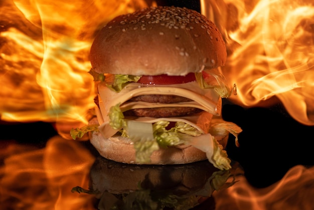 Primer plano de una hamburguesa