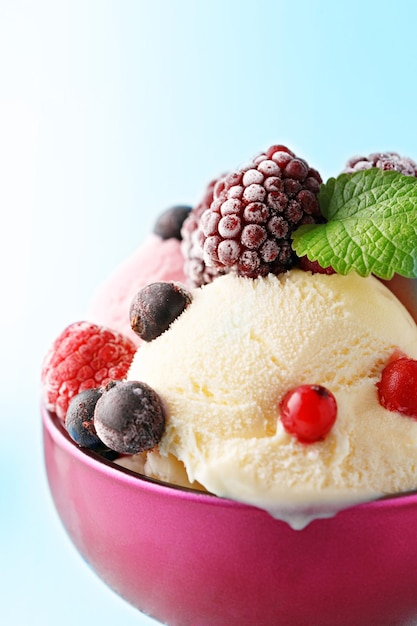 Primer plano de helado en un tazón