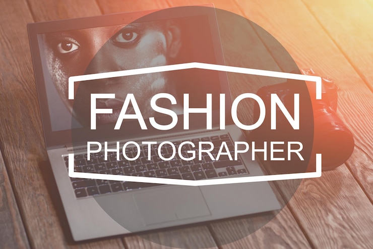 Foto primer plano de herramientas de trabajo de fotógrafo de moda