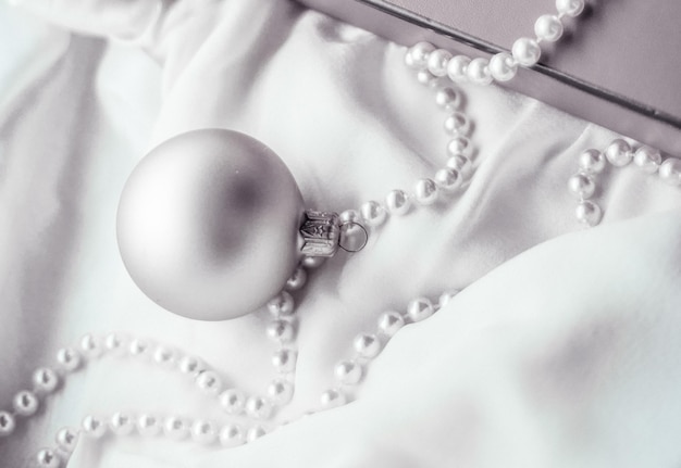 Foto primer plano de las joyas de perlas