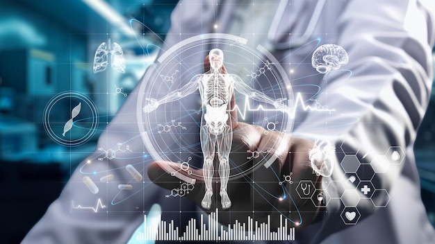 Primer plano de un médico sentado y señalando un holograma de anatomía humana Remedial