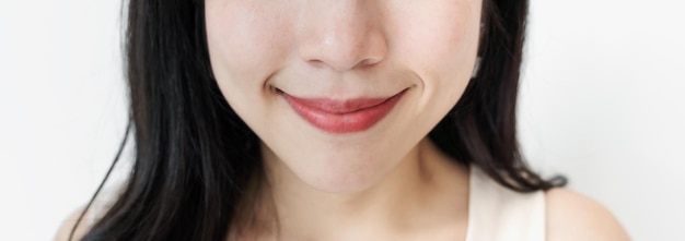 Foto primer plano, mujer joven, sonriente, boca