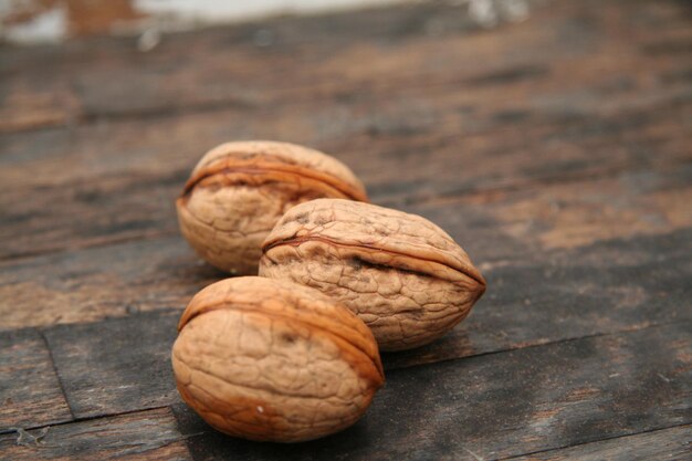 Primer plano de las nueces de árbol