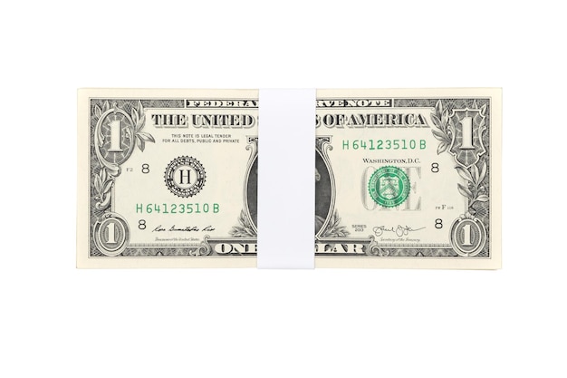 Primer plano de papel moneda contra un fondo blanco