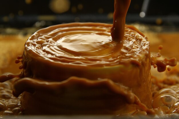 Foto primer plano de un pastel de chocolate