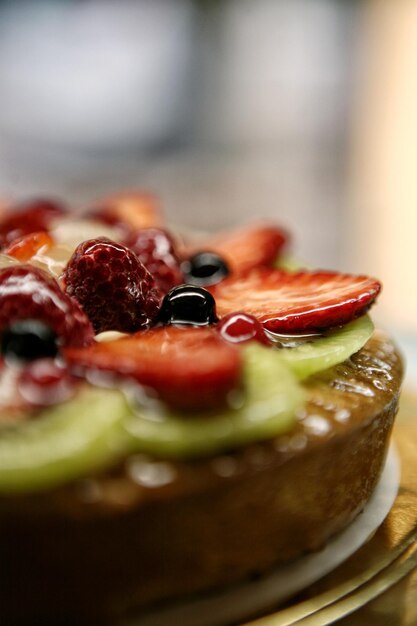 Foto primer plano de un pastel de frutas