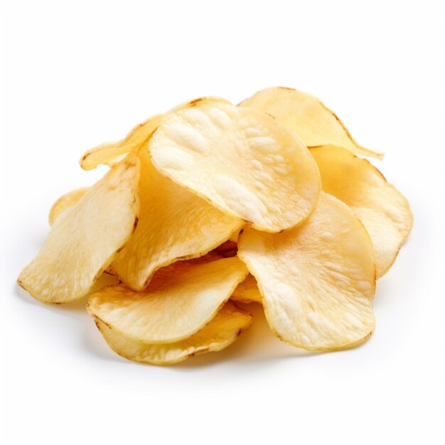Un primer plano de patatas fritas aisladas sobre un fondo blanco