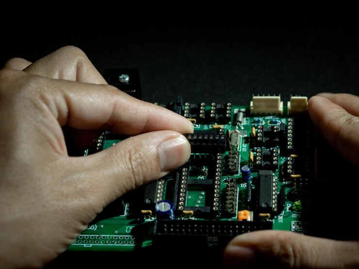 Foto primer plano de la placa de control de la mano