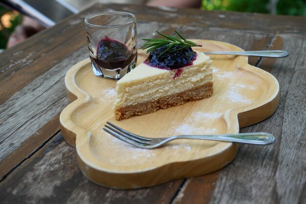 Foto primer plano del postre en la mesa