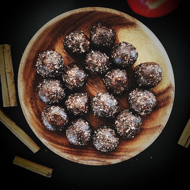 Foto primer plano del postre en la mesa