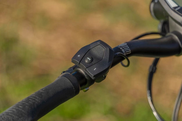 Primer plano de la rueda de la bicicleta