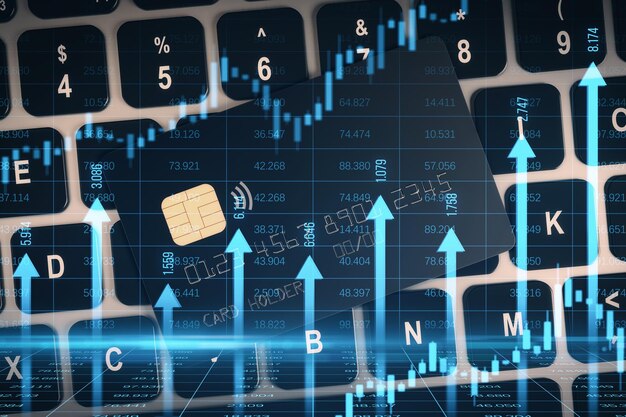 Foto primer plano de una tarjeta bancaria en el teclado con flechas verticales azules en crecimiento y gráfico de divisas de candelabros en un fondo de cuadrícula de índice borroso concepto de crecimiento económico concepto de banca en línea exposición doble