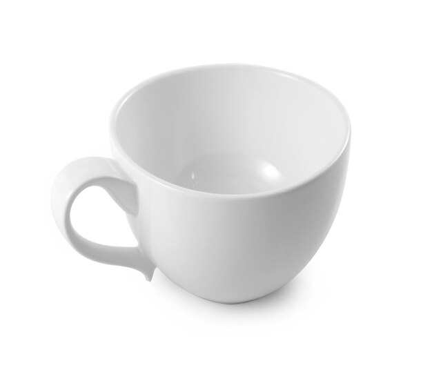 Foto primer plano de una taza de café contra un fondo blanco